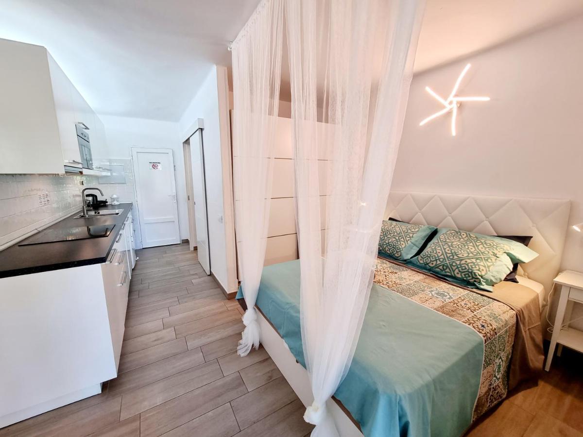 Apartamento Luca 05 En Playa Roca Costa Teguise Bagian luar foto