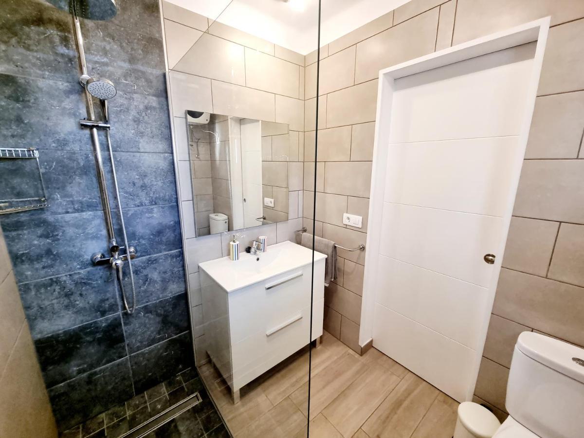 Apartamento Luca 05 En Playa Roca Costa Teguise Bagian luar foto